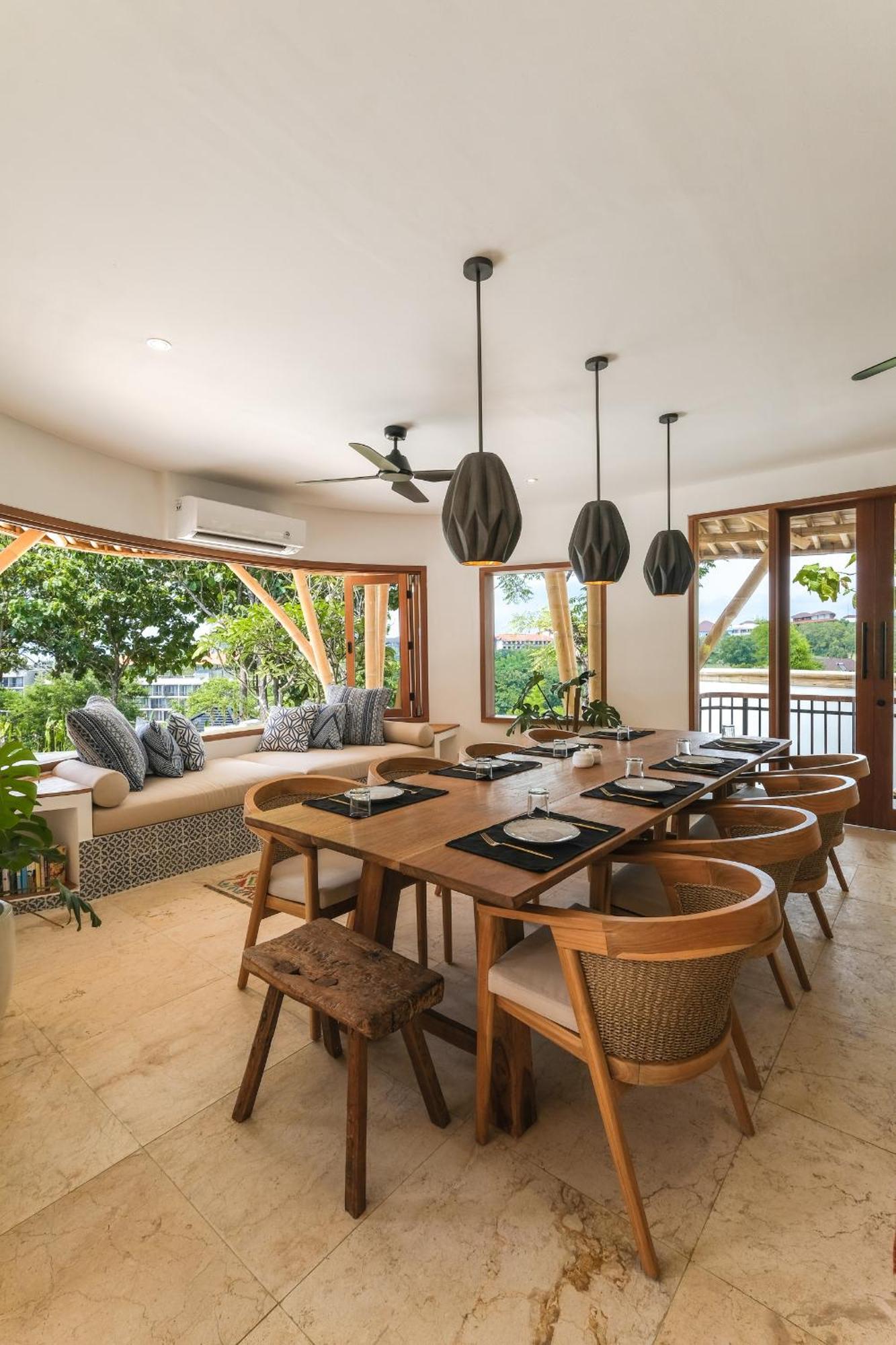 Ahura Luxury Ocean View Bingin, Uluwatu (Bali)