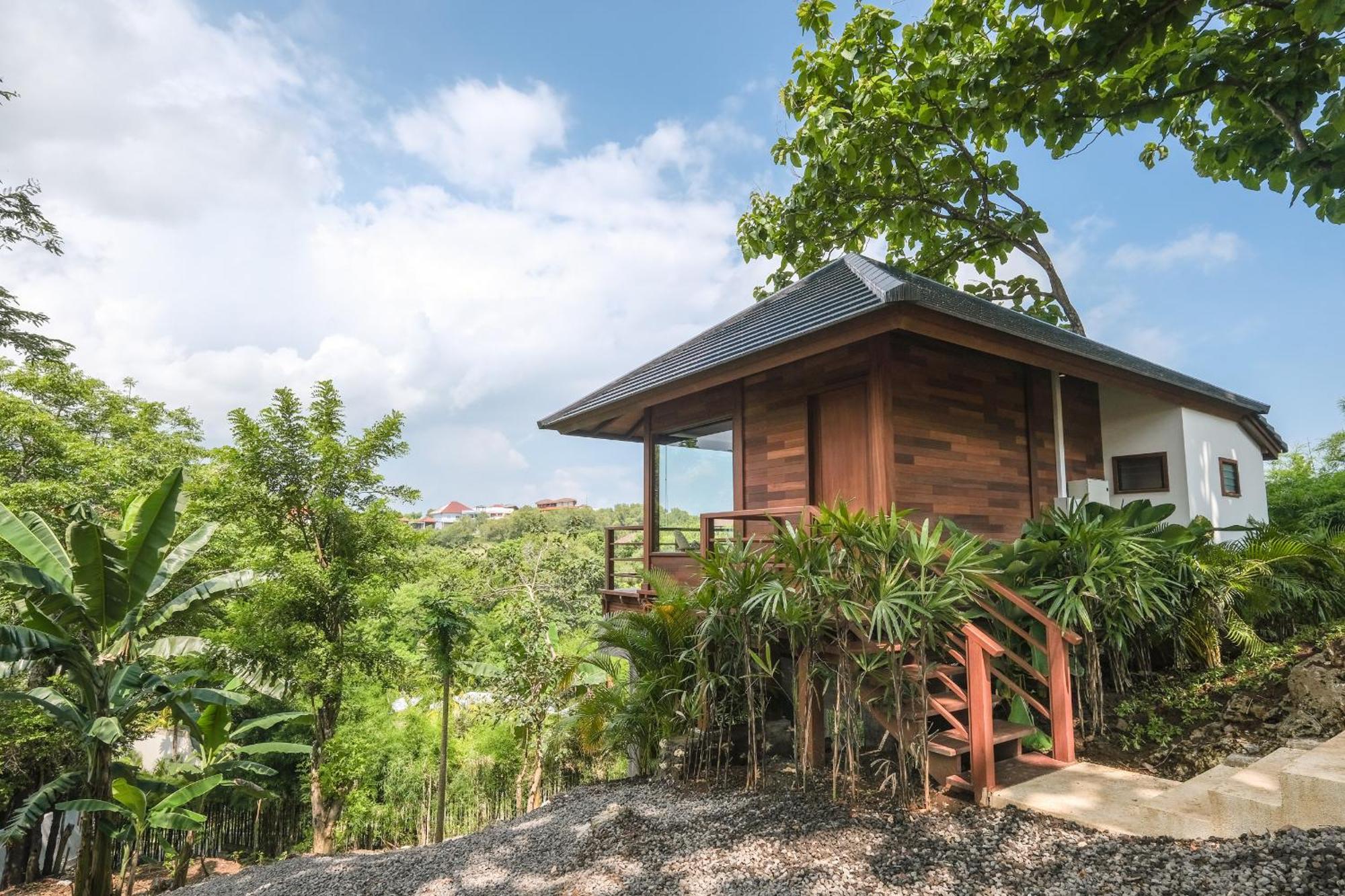 Villa Ahura Luxury Ocean View Bingin,