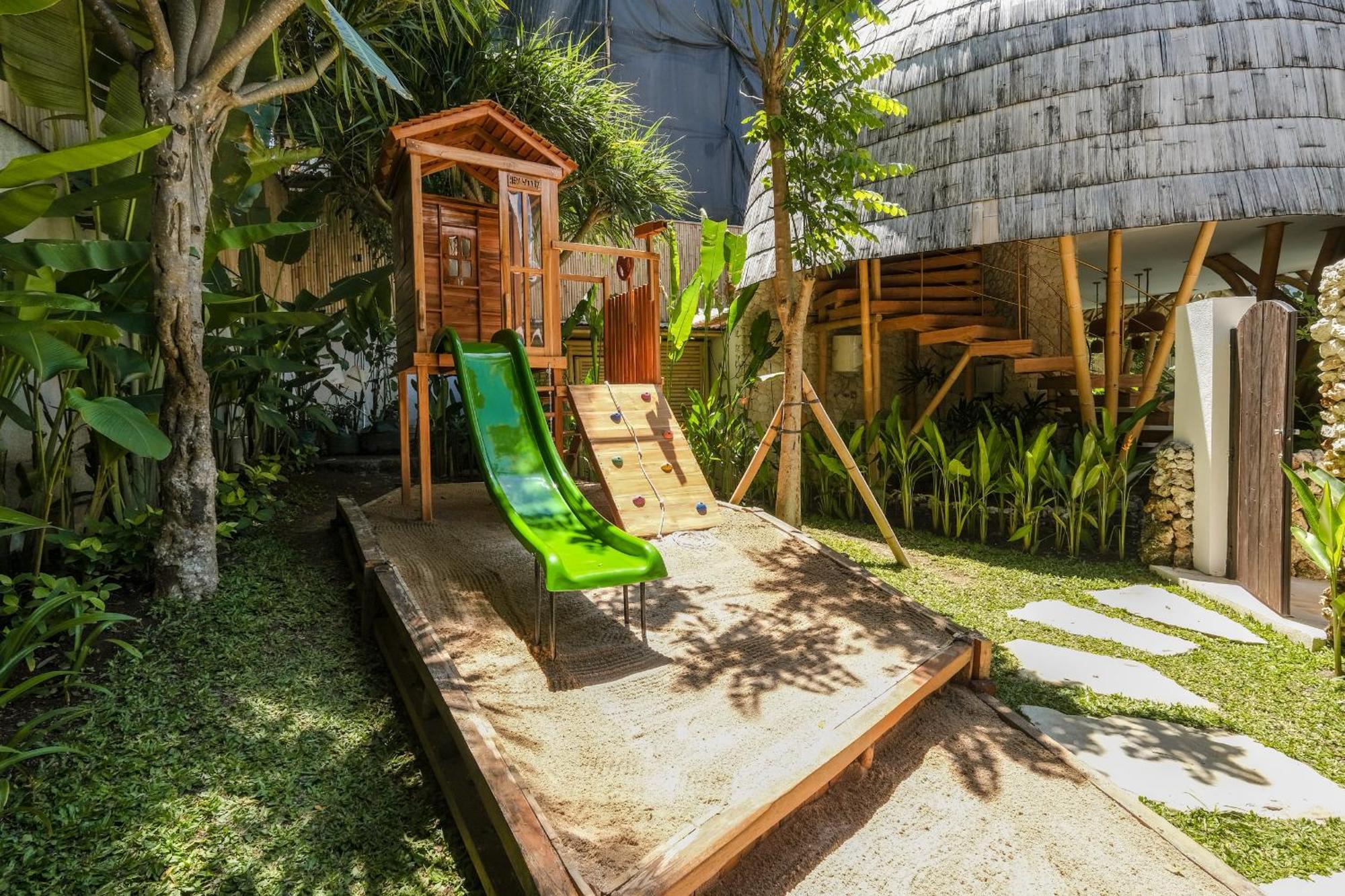 Villa Ahura Luxury Ocean View Bingin, *